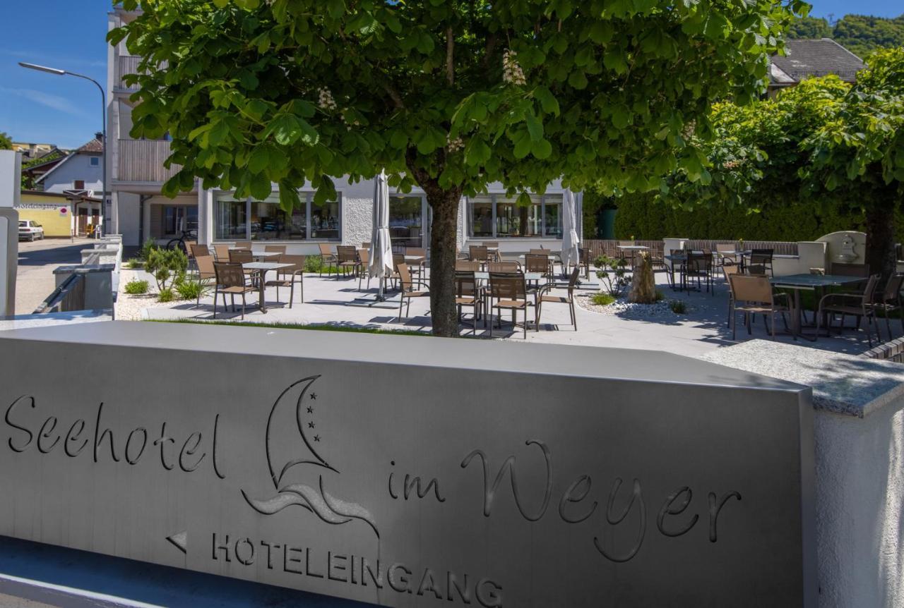 Seehotel Im Weyer Gmunden Bagian luar foto