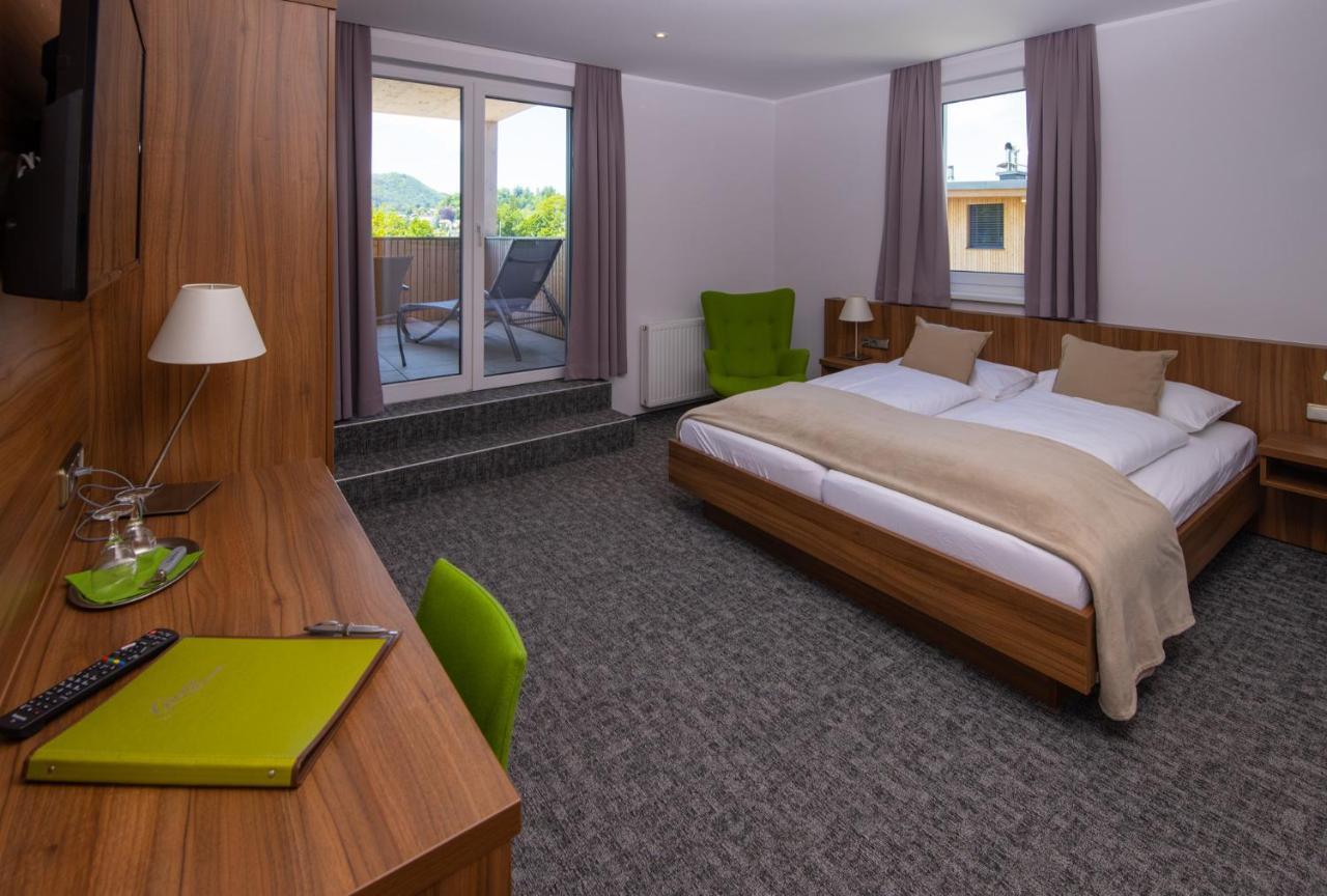 Seehotel Im Weyer Gmunden Bagian luar foto