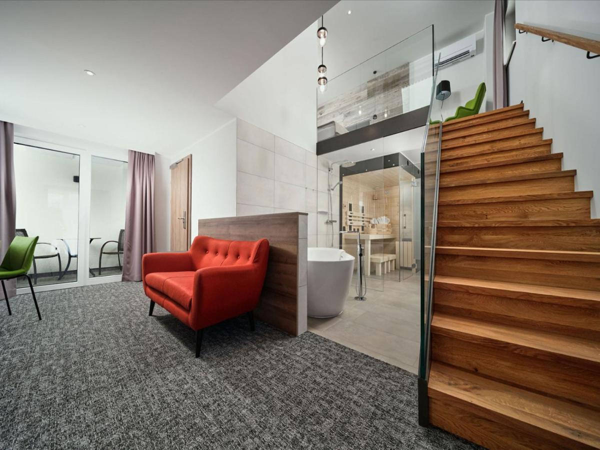 Seehotel Im Weyer Gmunden Bagian luar foto