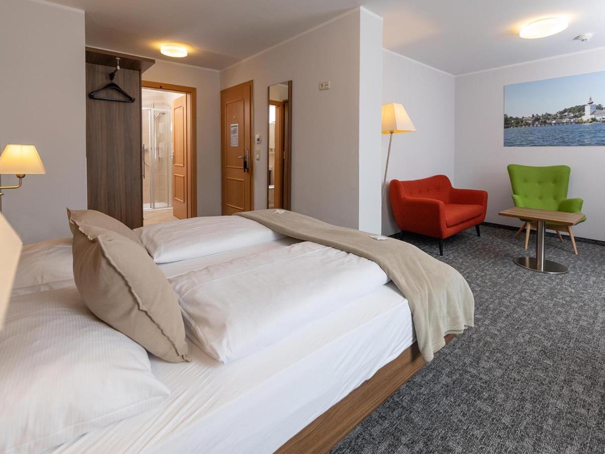 Seehotel Im Weyer Gmunden Bagian luar foto