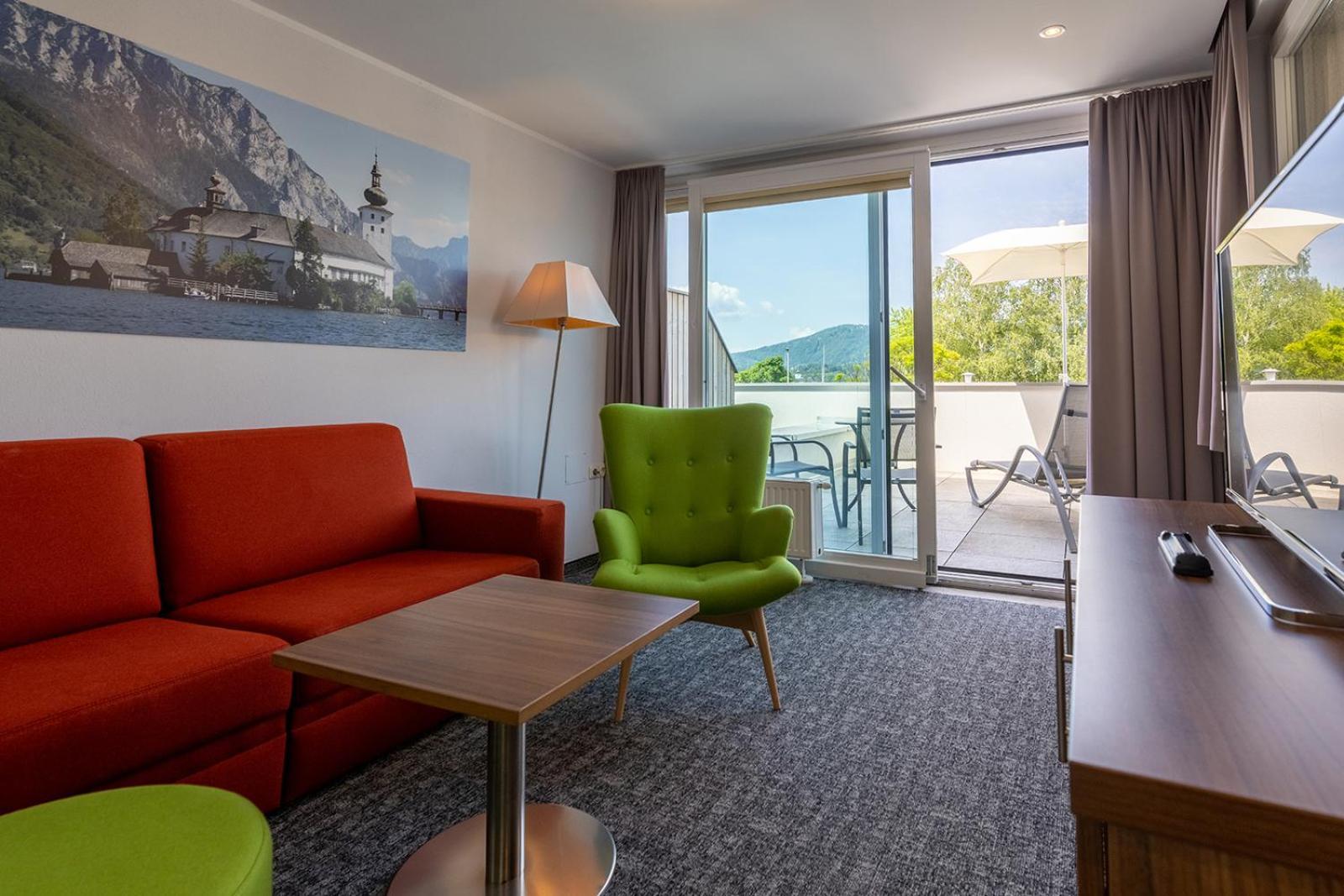 Seehotel Im Weyer Gmunden Bagian luar foto