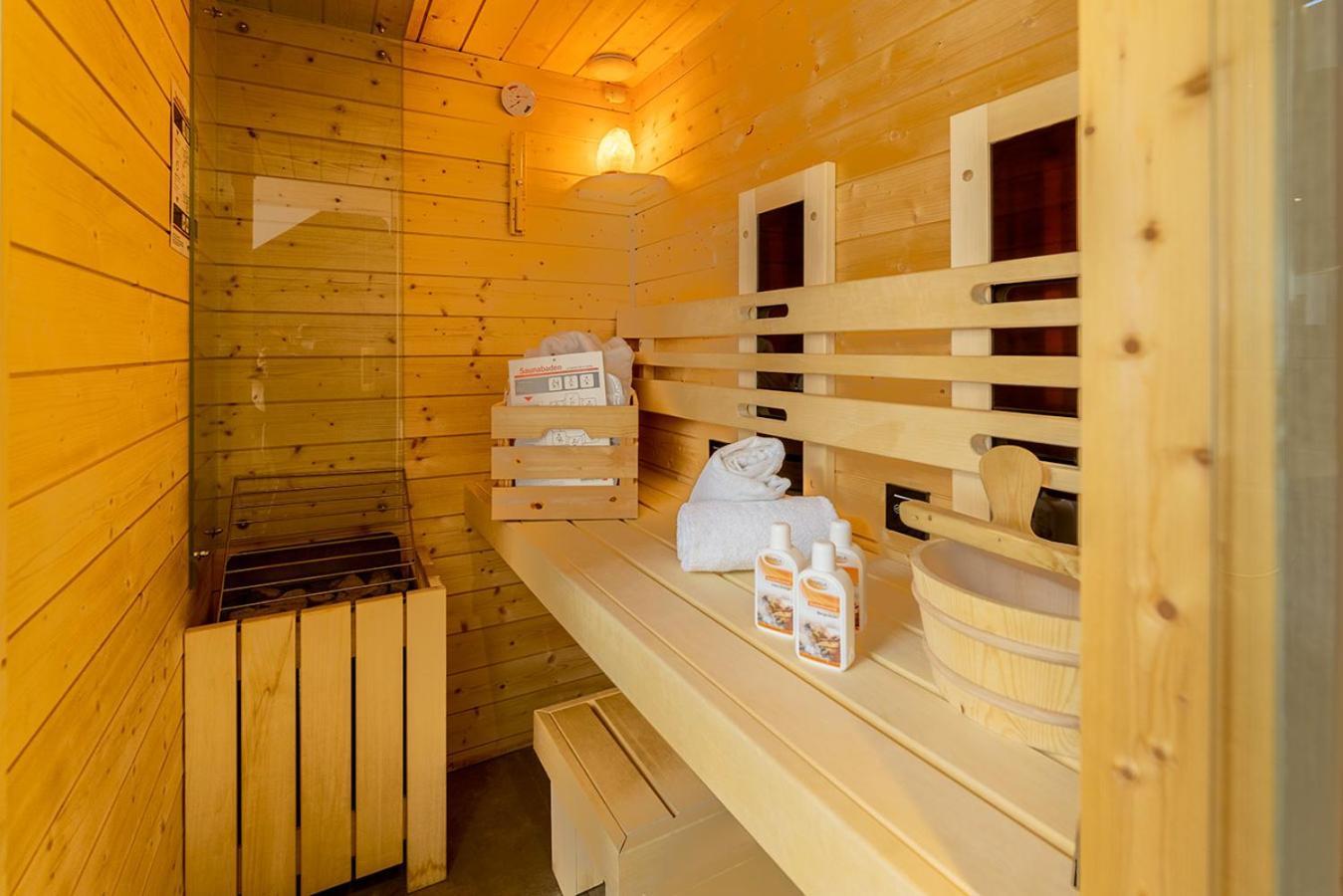Seehotel Im Weyer Gmunden Ruang foto